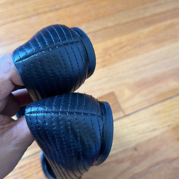 Tory Burch flats - Picture 5 of 9